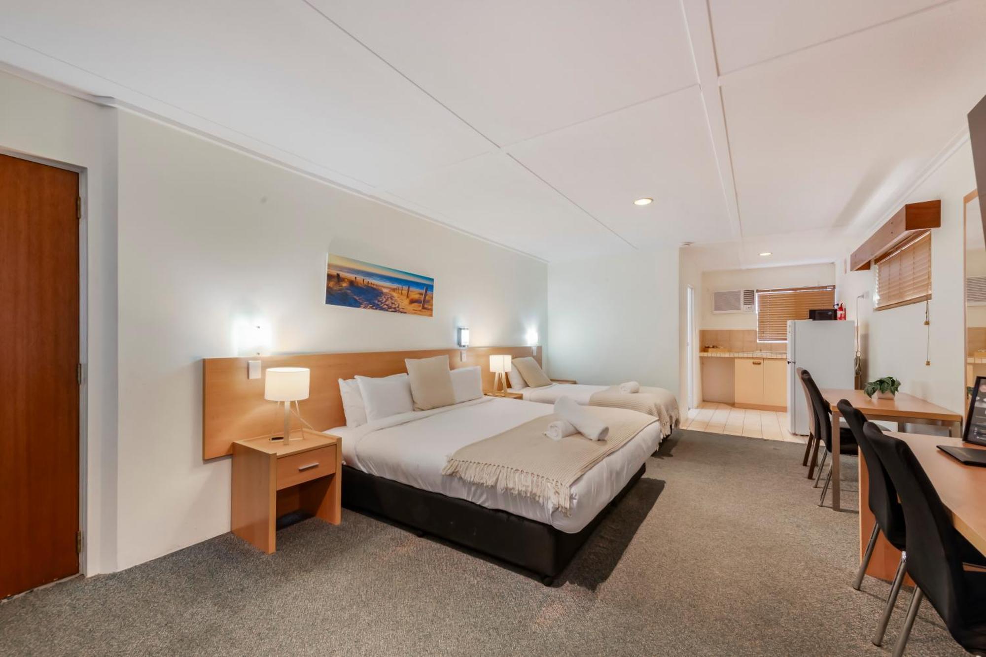 Bundaberg International Motor Inn מראה חיצוני תמונה