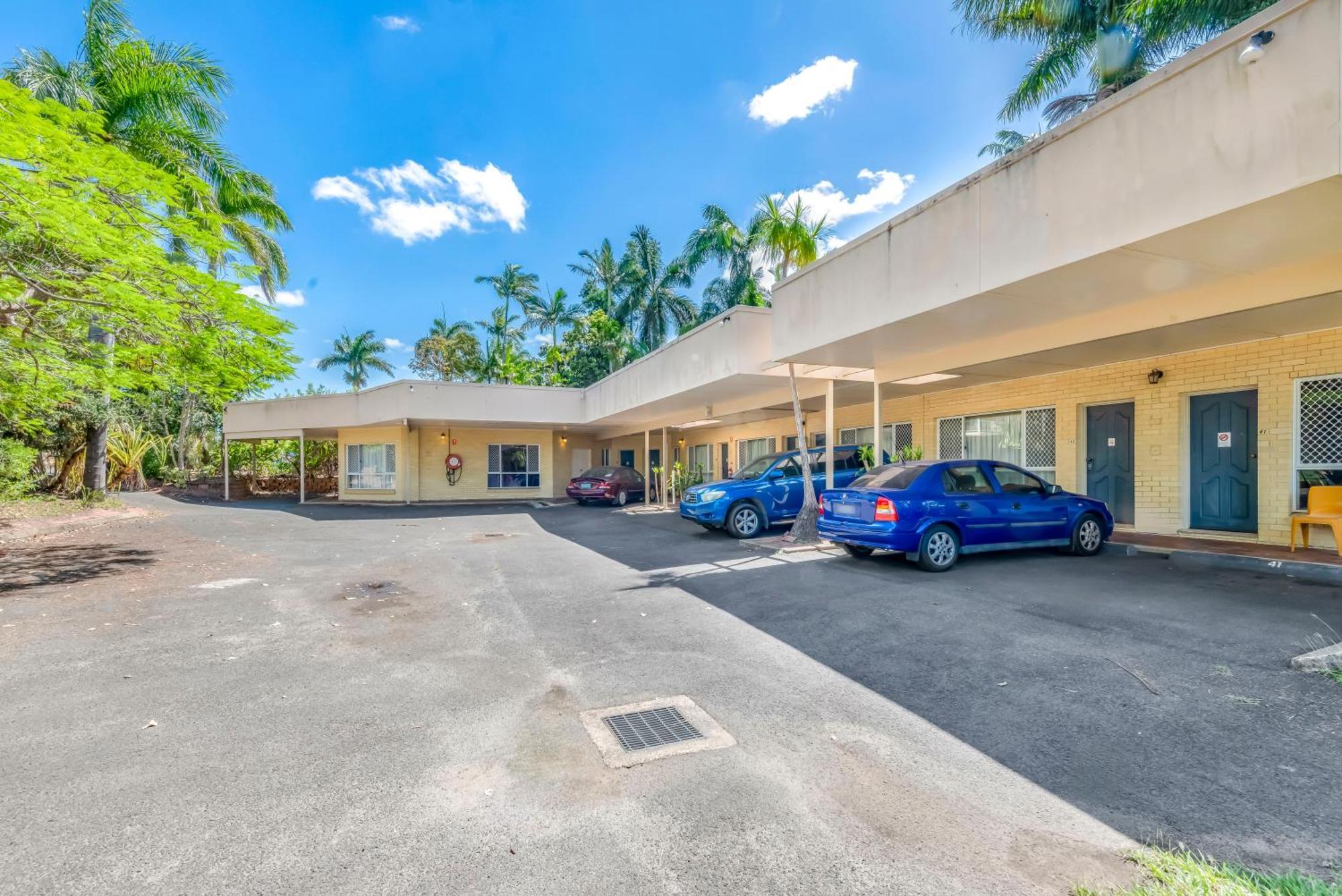 Bundaberg International Motor Inn מראה חיצוני תמונה