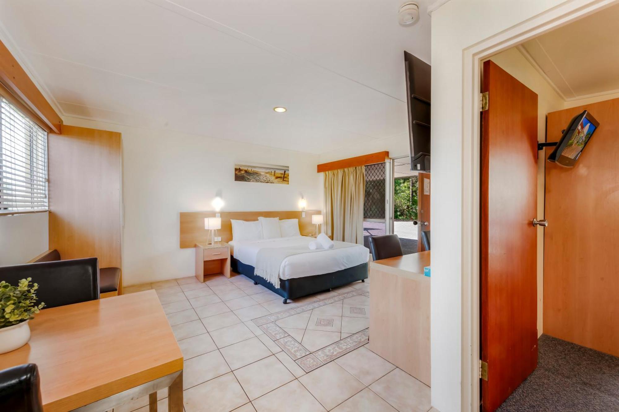 Bundaberg International Motor Inn מראה חיצוני תמונה