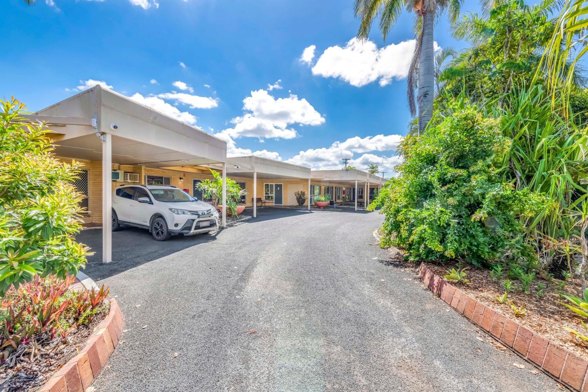 Bundaberg International Motor Inn מראה חיצוני תמונה