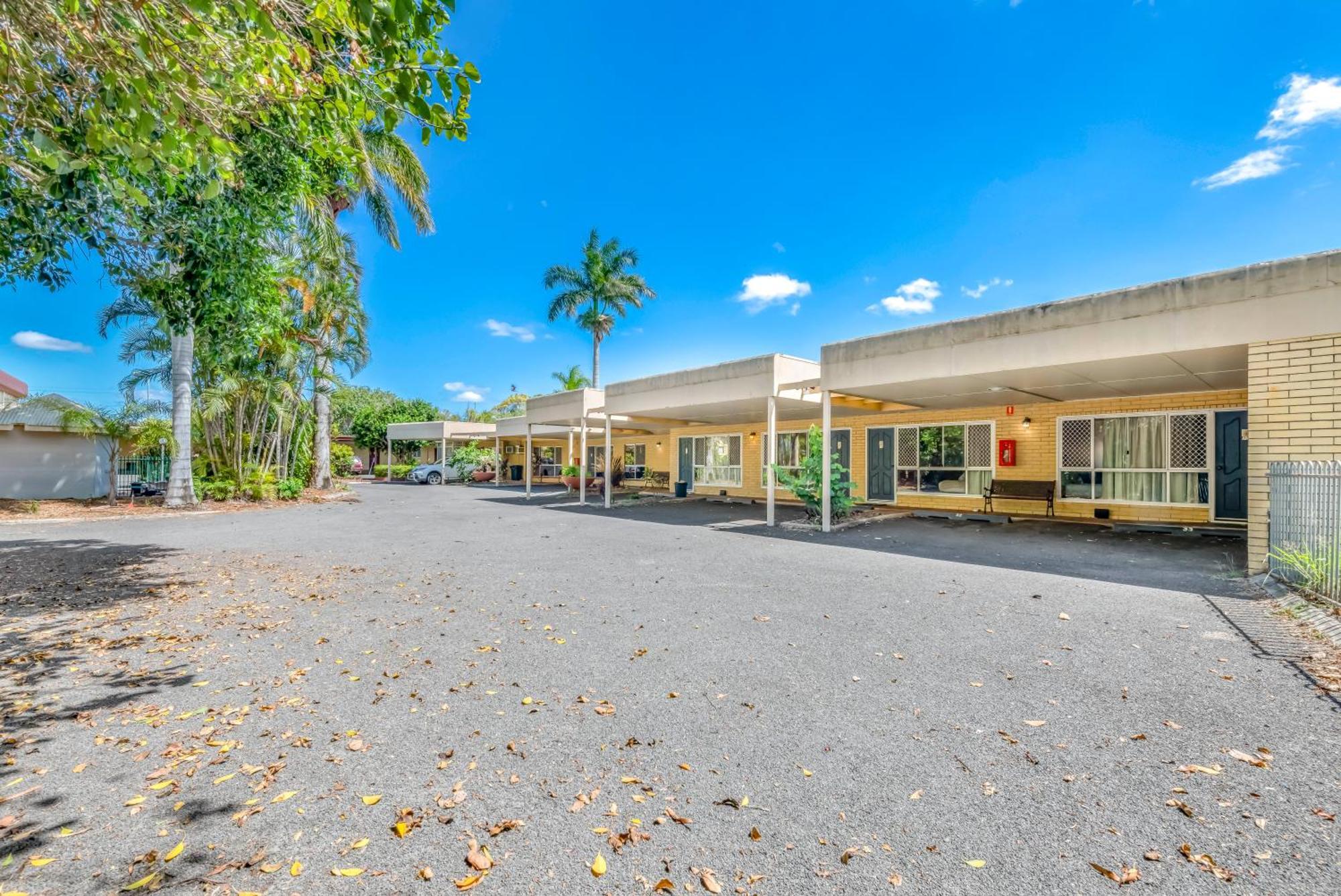 Bundaberg International Motor Inn מראה חיצוני תמונה